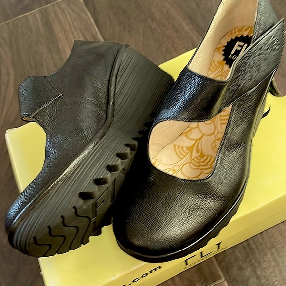 LONDON FLY Mousse Black platform Velcro Shoes - Picture 2 of 6